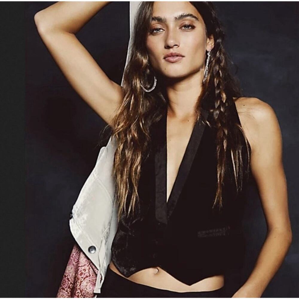 Free People She's A Star Velvet Black Vest S Boho Whimsigoth Retro‎